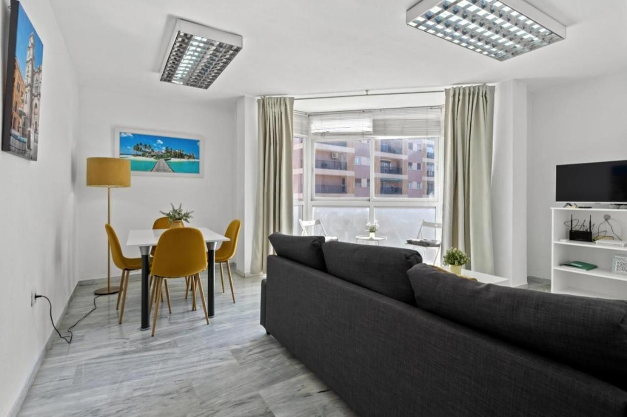 Apartamento Luminoso Cuarteles By Greensol Homes Málaga Eksteriør billede
