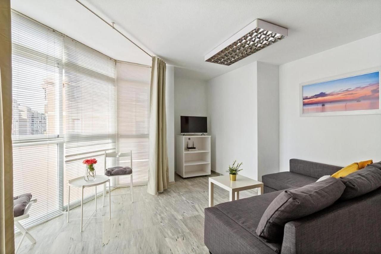 Apartamento Luminoso Cuarteles By Greensol Homes Málaga Eksteriør billede